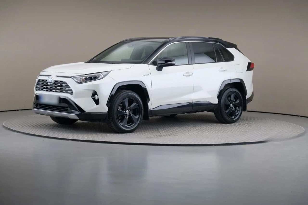 Toyota RAV4 2.5 Hybrid Selection 4x4 2021 - używany samochód w leasingu