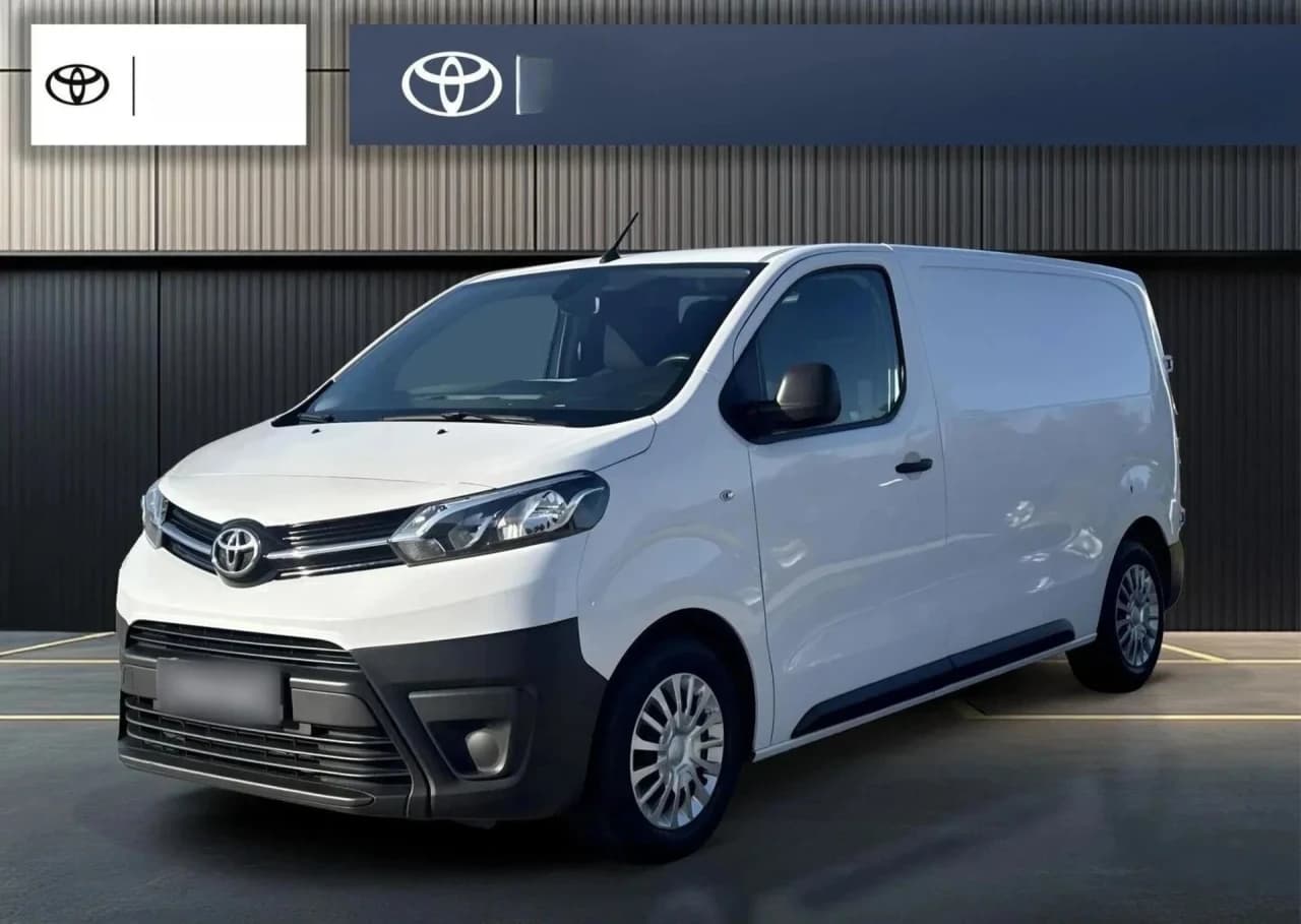 Toyota ProAce 2.0 D-4D Medium 2,7t Active 2023 - gebrauchtes Leasingfahrzeug