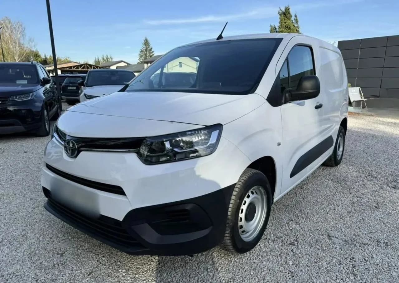 Toyota Proace City 1.5 D-4D Standard 2,0t Active 2022 - вживаний автомобіль в лізингу