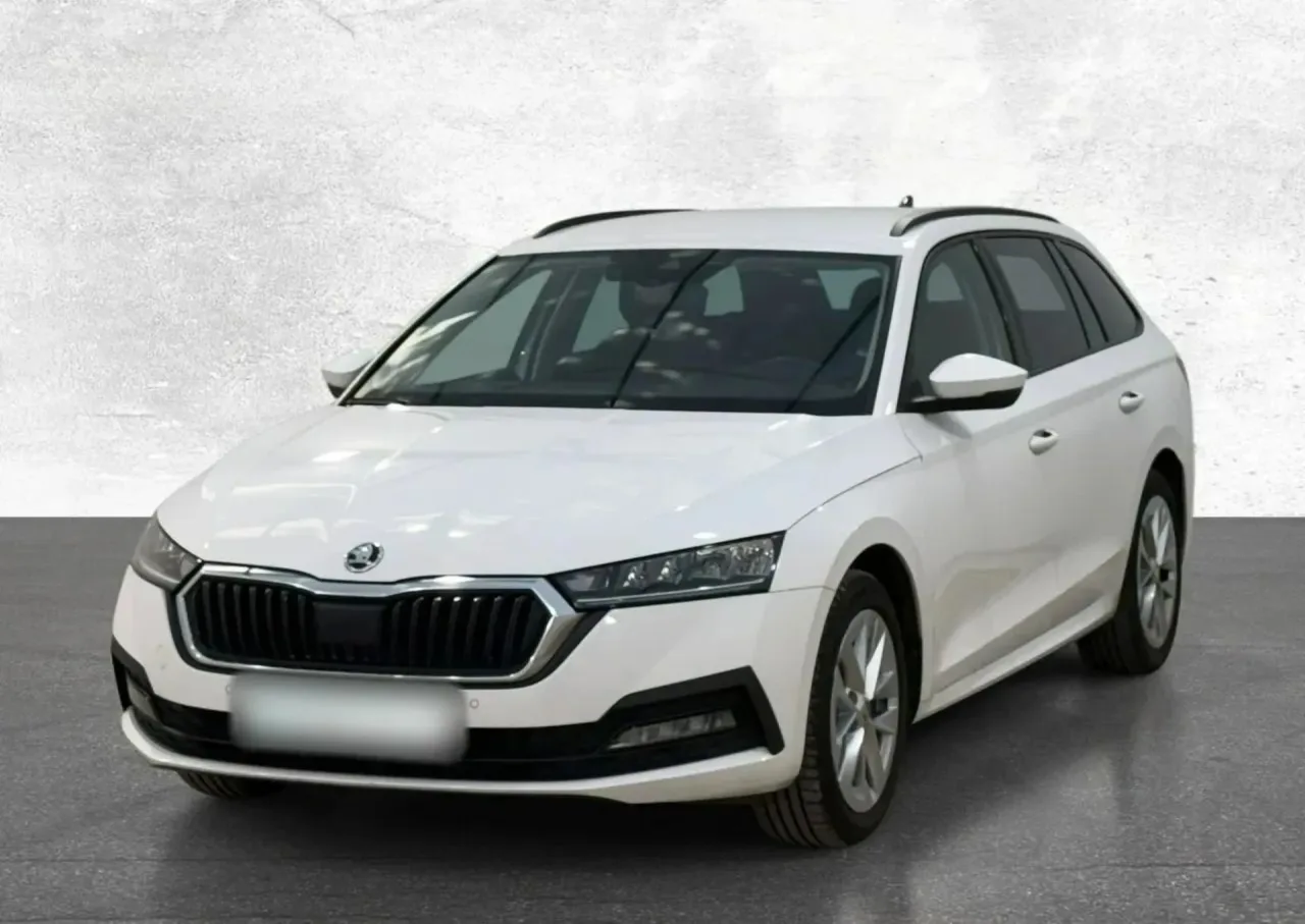 Skoda Octavia 2.0 TDI Ambition DSG 2023 - używany samochód w leasingu