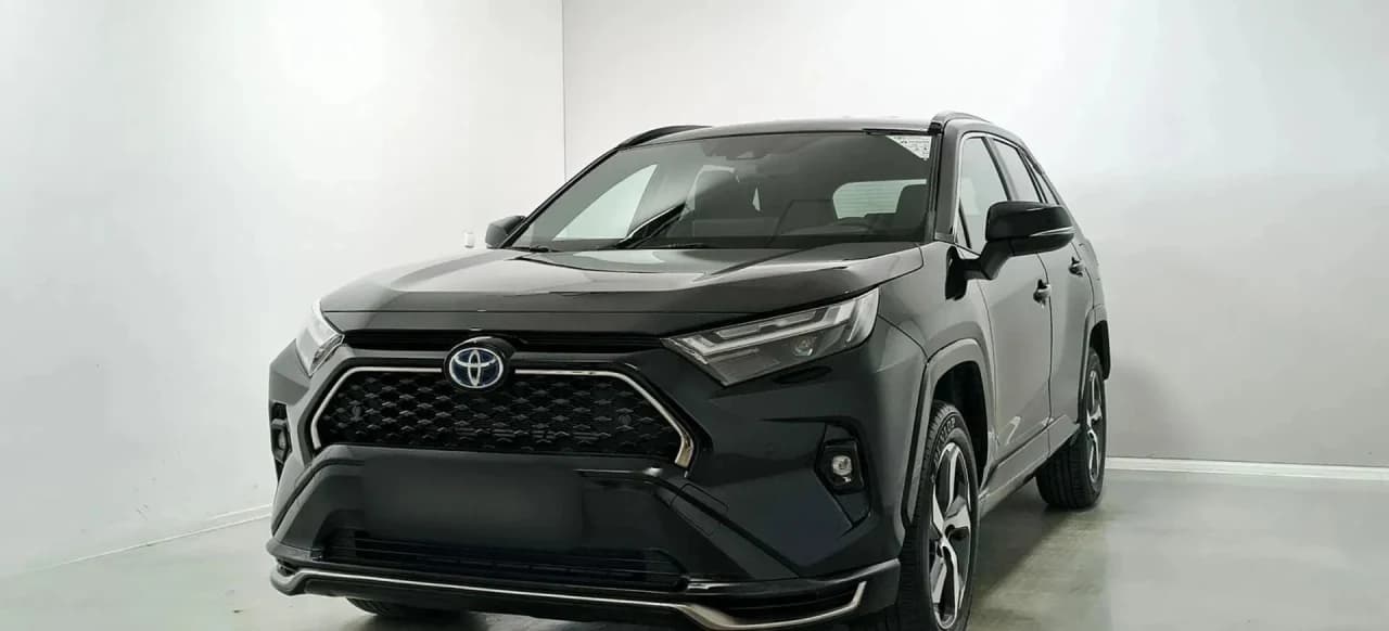 Toyota RAV4 2.5 Plug-In Hybrid Dynamic 4x4 2025 - używany samochód w leasingu