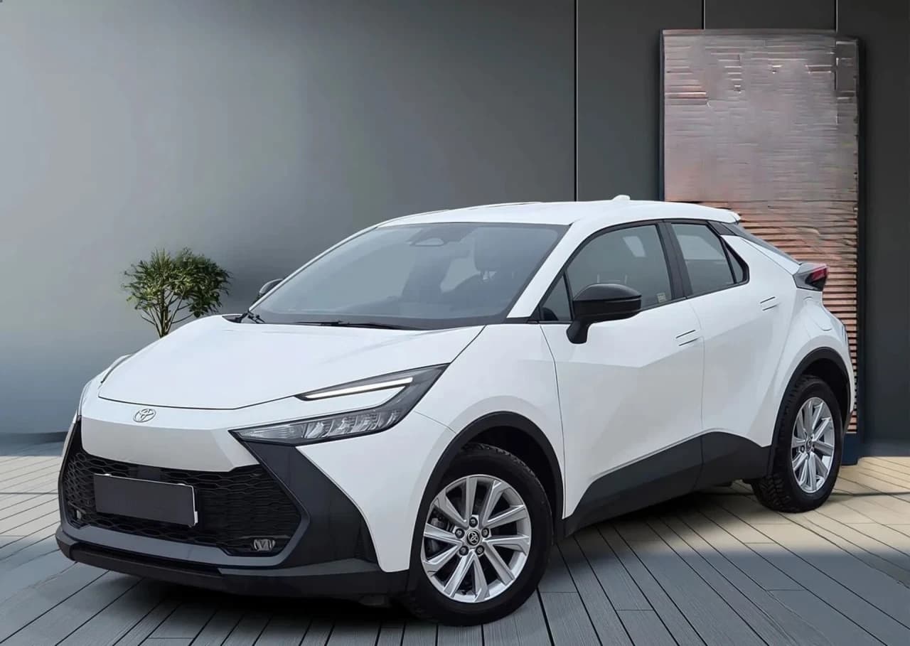 Toyota C-HR 1.8 Hybrid Comfort 2024 - gebrauchtes Leasingfahrzeug