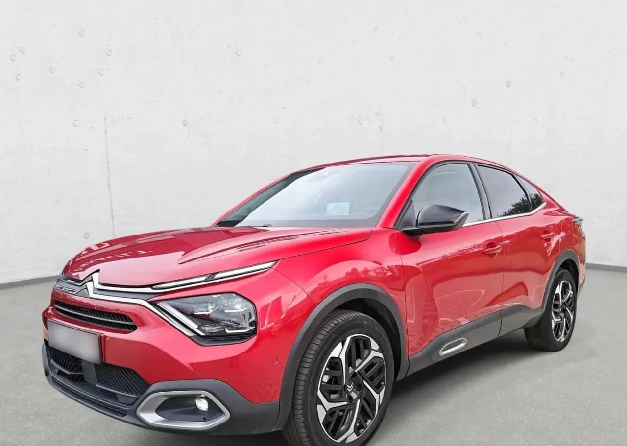 Citroen C4 1.2 PureTech Shine S&S EAT8 2023 - używany samochód w leasingu