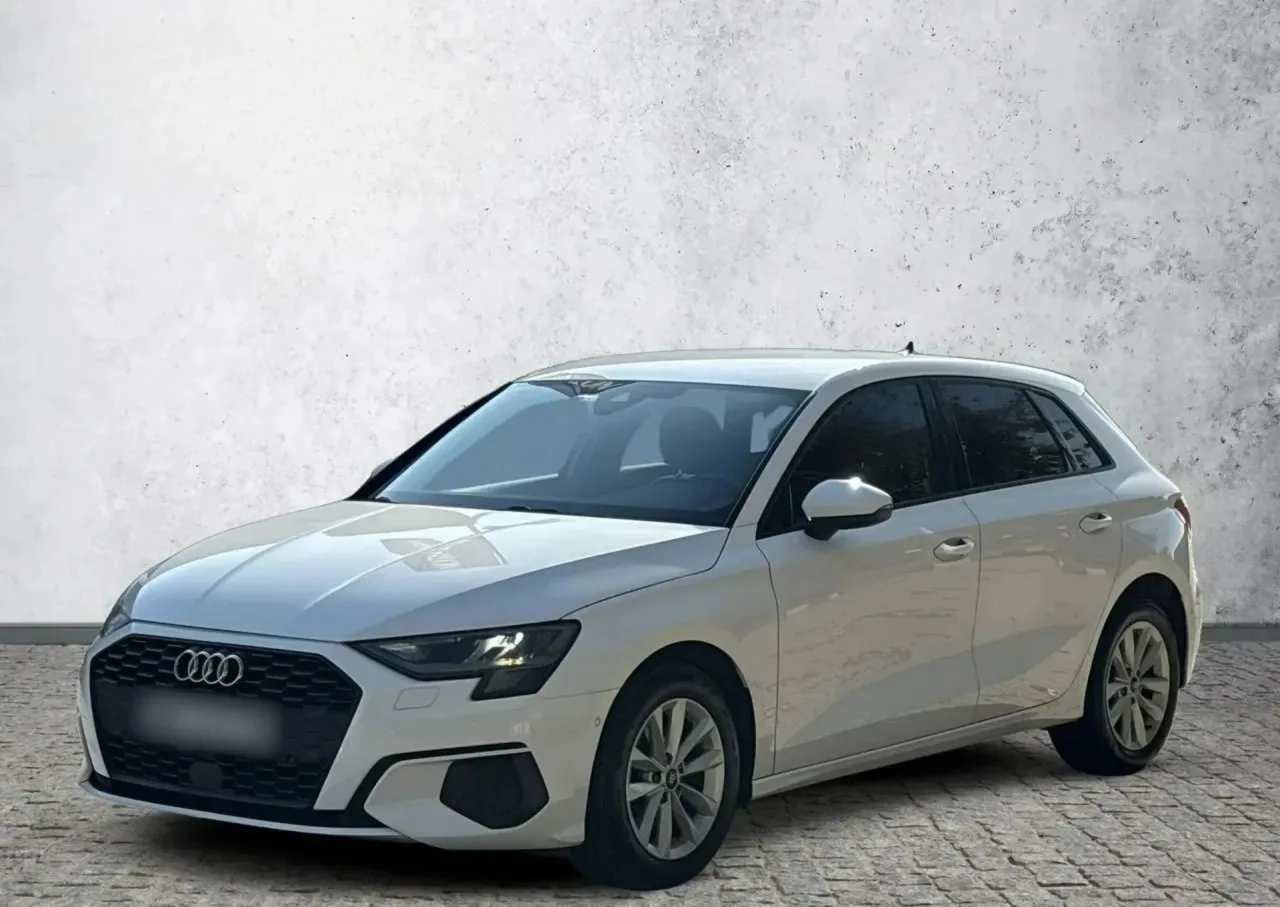 Audi A3 35 TFSI mHEV S tronic 2023 - używany samochód w leasingu