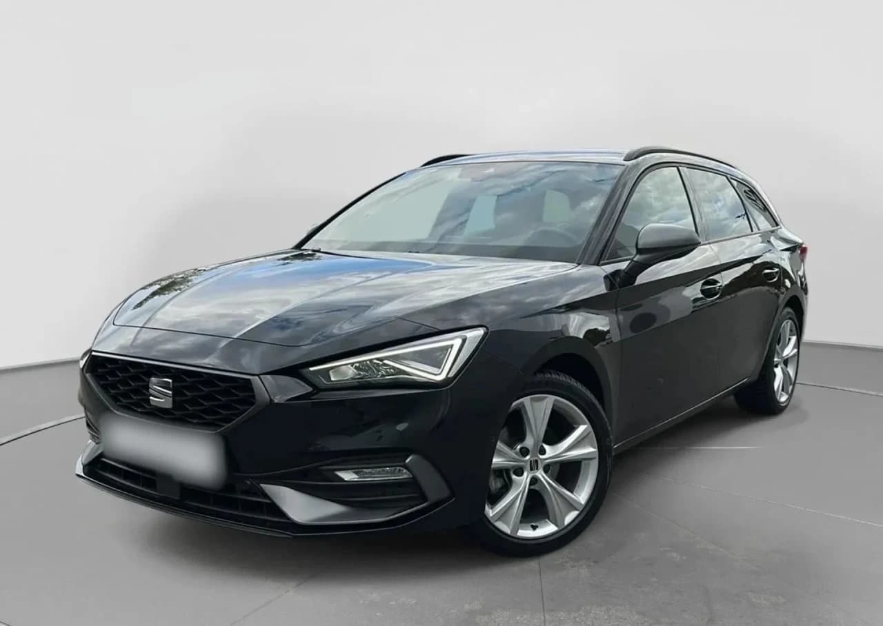 SEAT Leon 1.5 eTSI FR DSG 2023 - вживаний автомобіль в лізингу