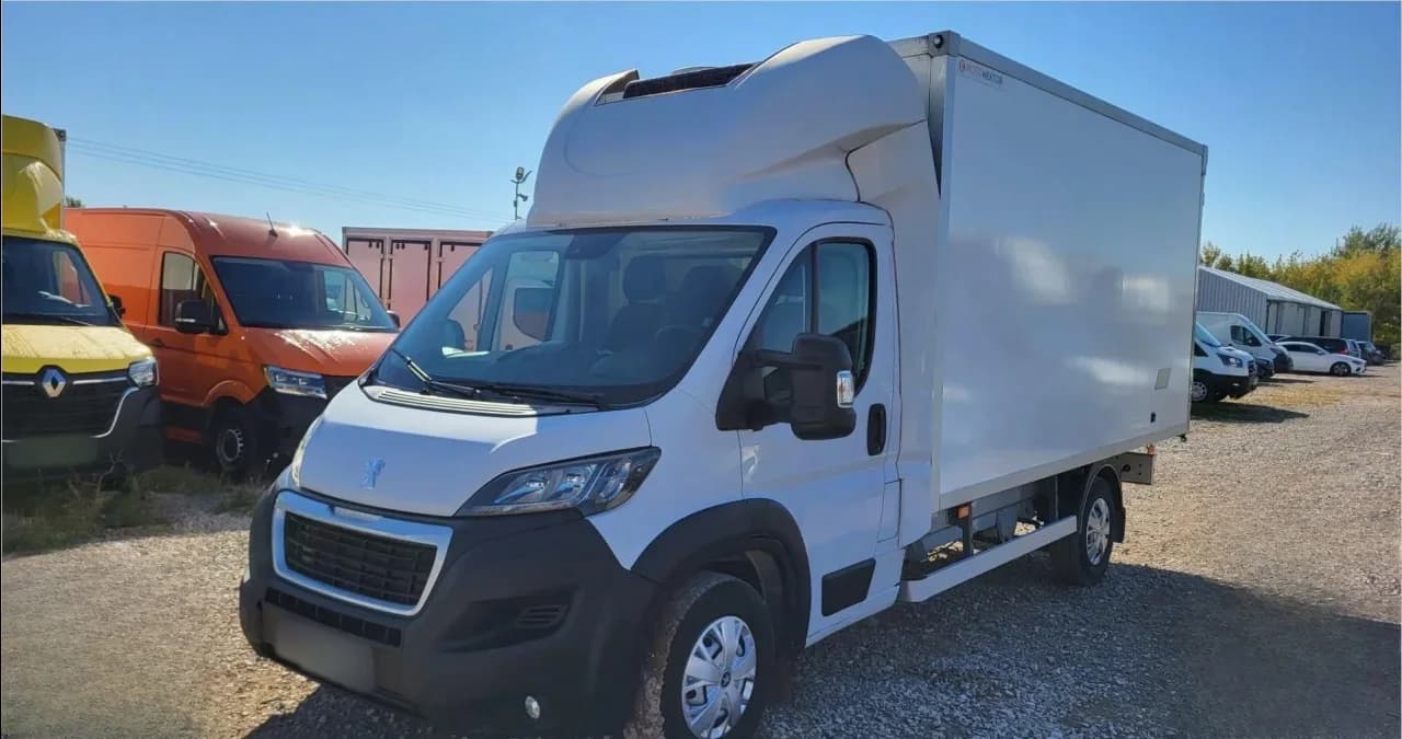 Peugeot Boxer 435 BlueHDi L3 Premium 2022 - gebrauchtes Leasingfahrzeug
