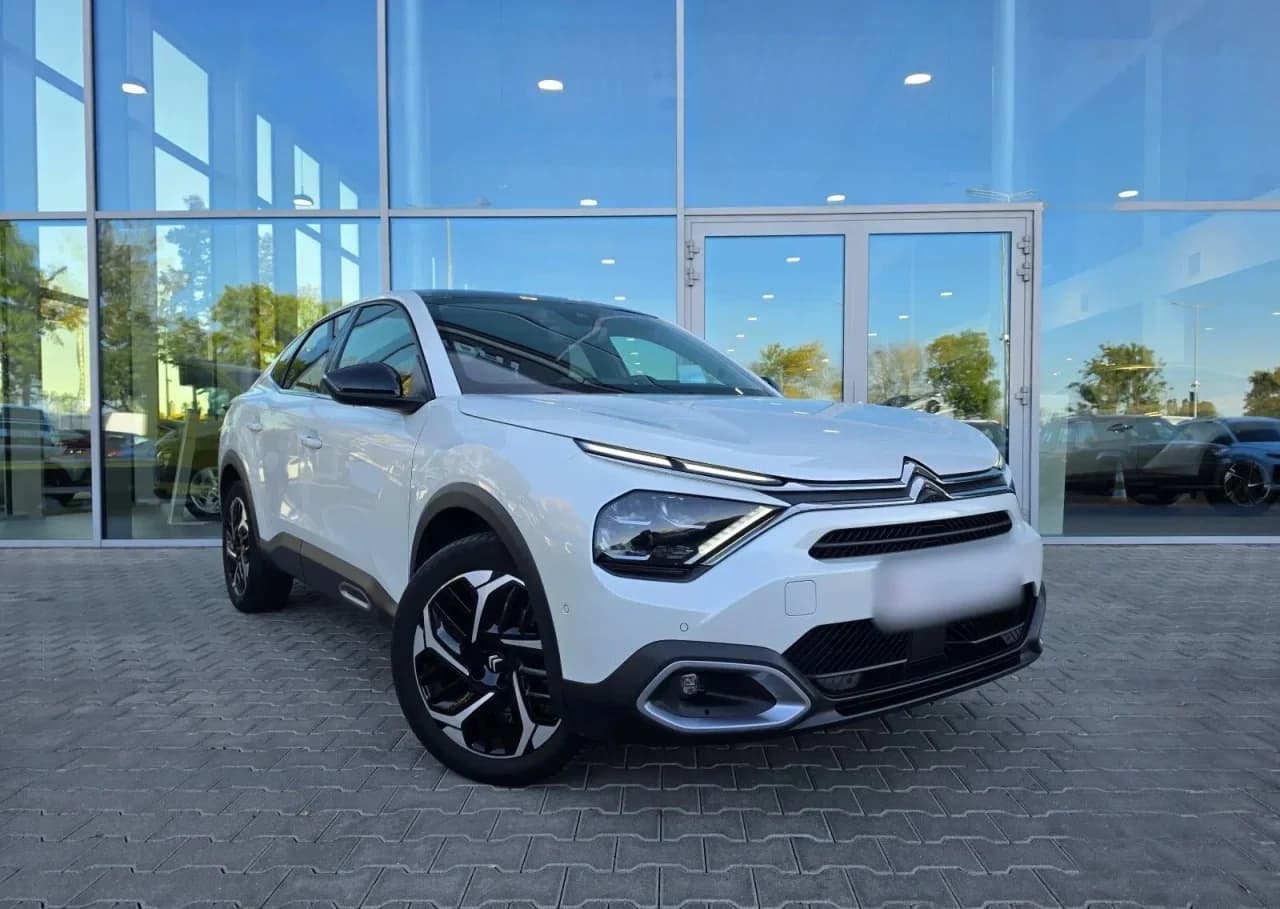 Citroen C4 X 1.2 PureTech Shine S&S EAT8 2023 - używany samochód w leasingu