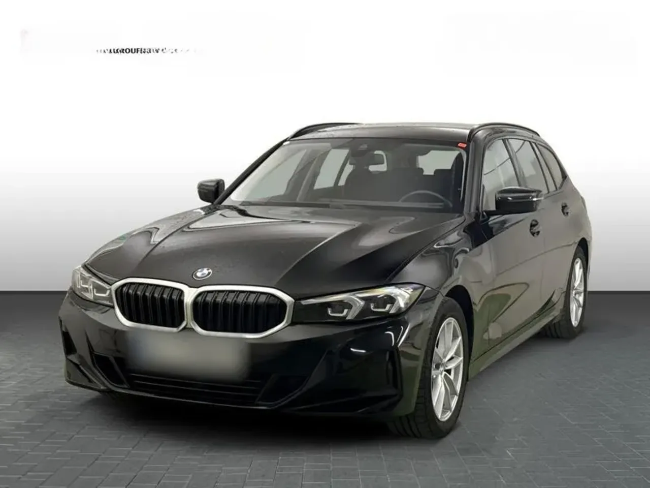 BMW Seria 3 318i aut 2023 - używany samochód w leasingu