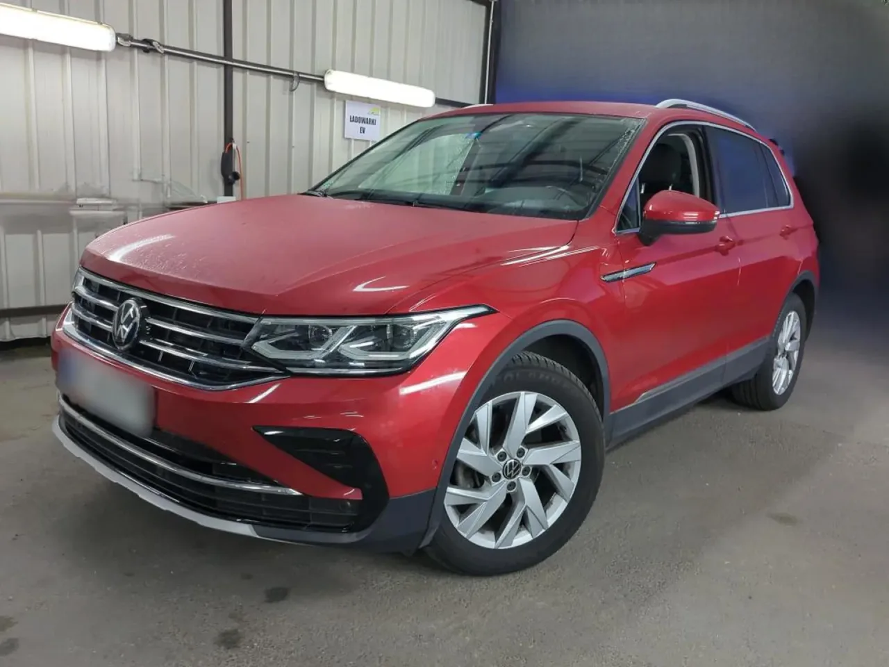 Volkswagen Tiguan Allspace 1.5 TSI EVO Elegance DSG 2022 - вживаний автомобіль в лізингу