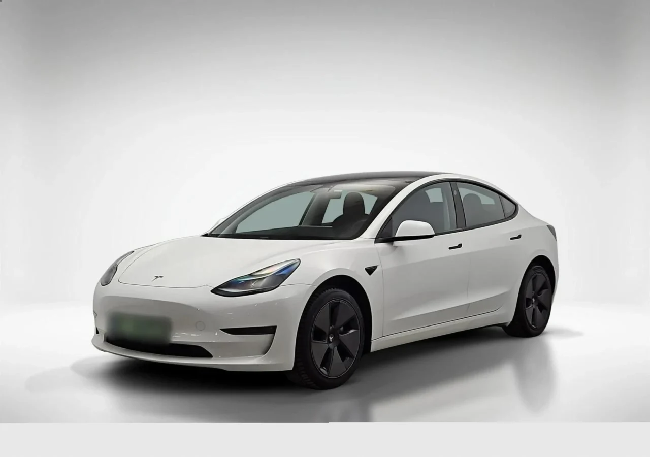 Tesla Model 3 3 Performance AWD 2023 - gebrauchtes Leasingfahrzeug