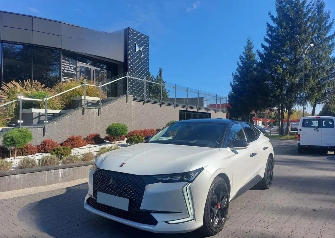 DS 7 1.5 BlueHDi Performance Line aut 2023 - gebrauchtes Leasingfahrzeug