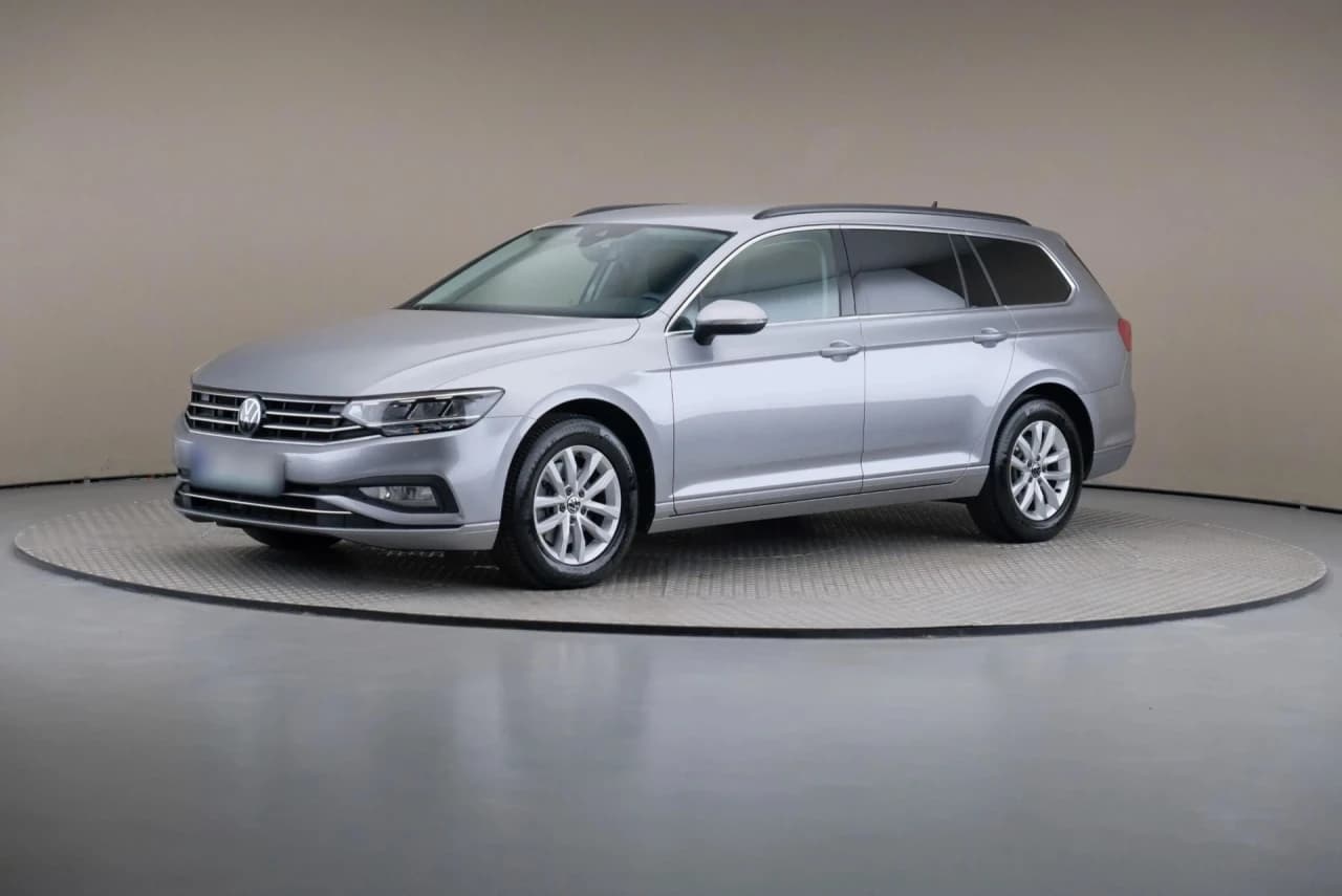Volkswagen Passat 2.0 TDI EVO Business 2022 - używany samochód w leasingu
