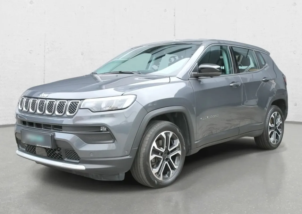 Jeep Compass 1.5 T4 mHEV Altitude FWD S&S DCT 2024 - gebrauchtes Leasingfahrzeug