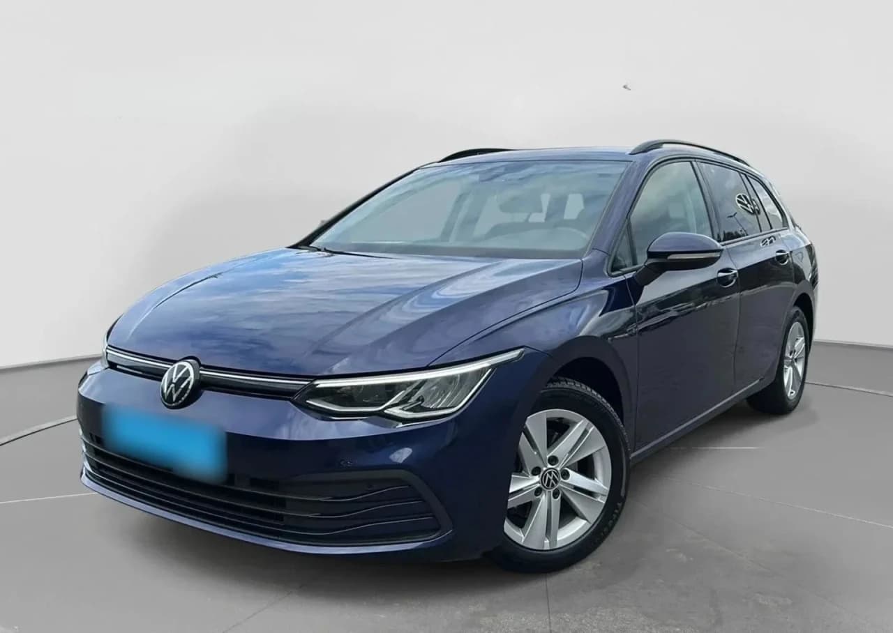 Volkswagen Golf VIII 1.5 TSI EVO Life 2023 - używany samochód w leasingu