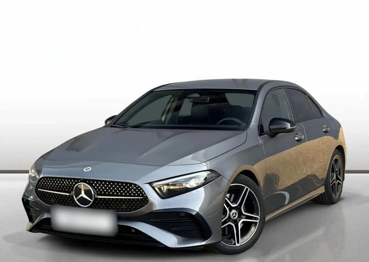 Mercedes-Benz Klasa A A 220 4-Matic AMG Line 8G-DCT 2024 - used car for lease