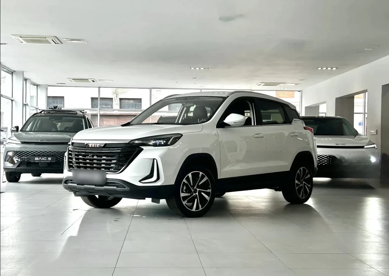 BAIC Beijing 3 1.5T Luxury 2026 - gebrauchtes Leasingfahrzeug