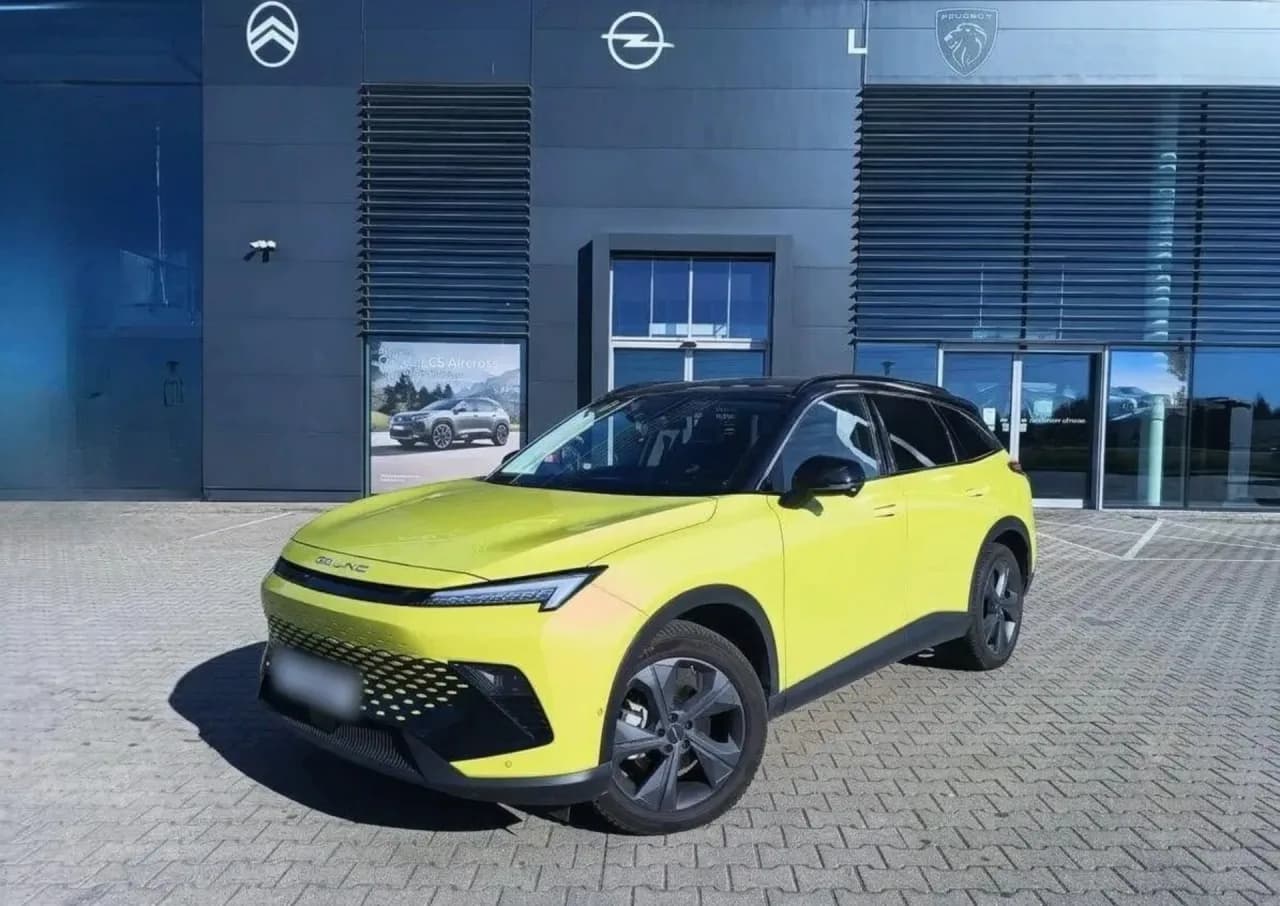 BAIC Beijing 5 1.5T Luxury DCT 2025 - używany samochód w leasingu