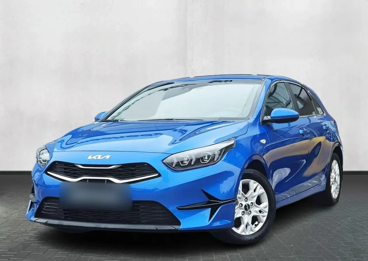 Kia Ceed 1.5 T-GDI M DCT 2024 - używany samochód w leasingu