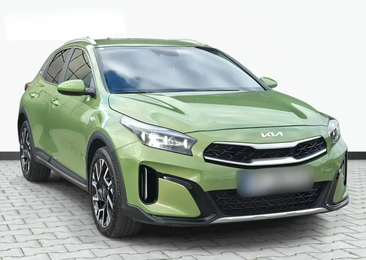 Kia XCeed 1.5 T-GDI Business Line DCT 2023 - used car for lease
