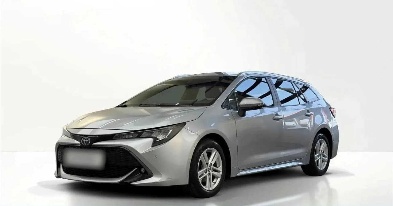 Toyota Corolla 1.8 Hybrid GPF Comfort 2022 - używany samochód w leasingu