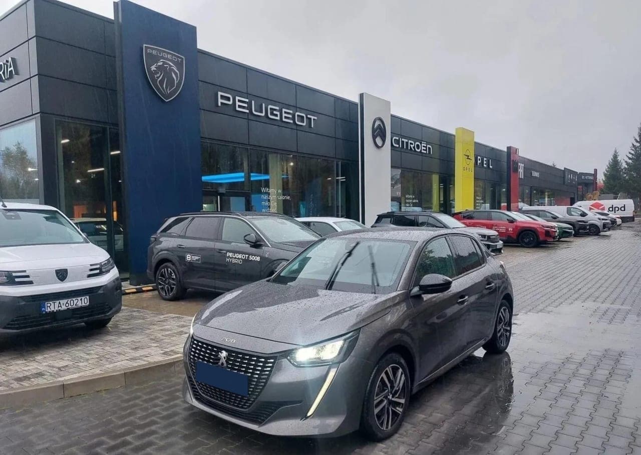 Peugeot 208 1.2 PureTech Allure S&S EAT8 2023 - używany samochód w leasingu