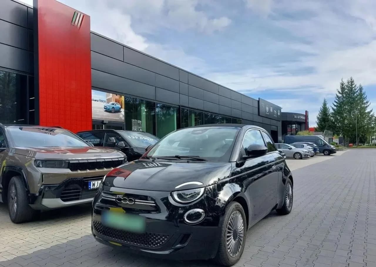 Fiat 500 500 2023 - gebrauchtes Leasingfahrzeug