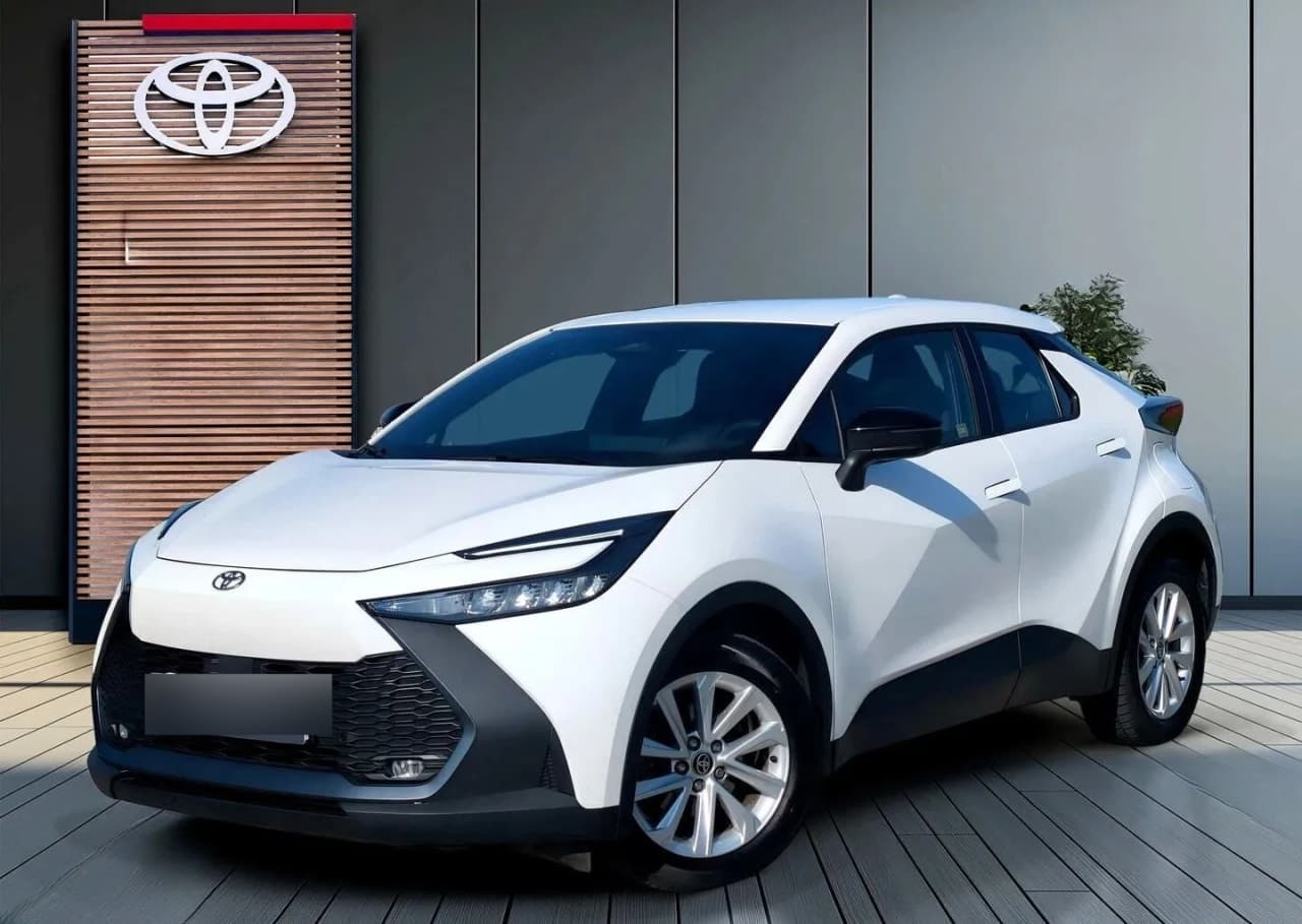 Toyota C-HR 1.8 Hybrid Comfort 2025 - używany samochód w leasingu