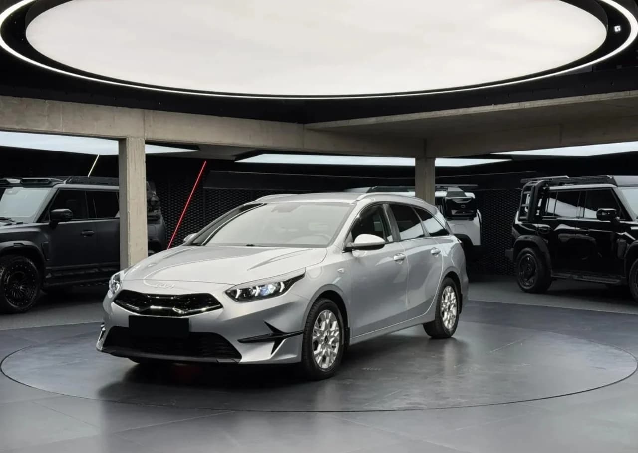 Kia Ceed 1.5 T-GDI M 2022 - used car for lease