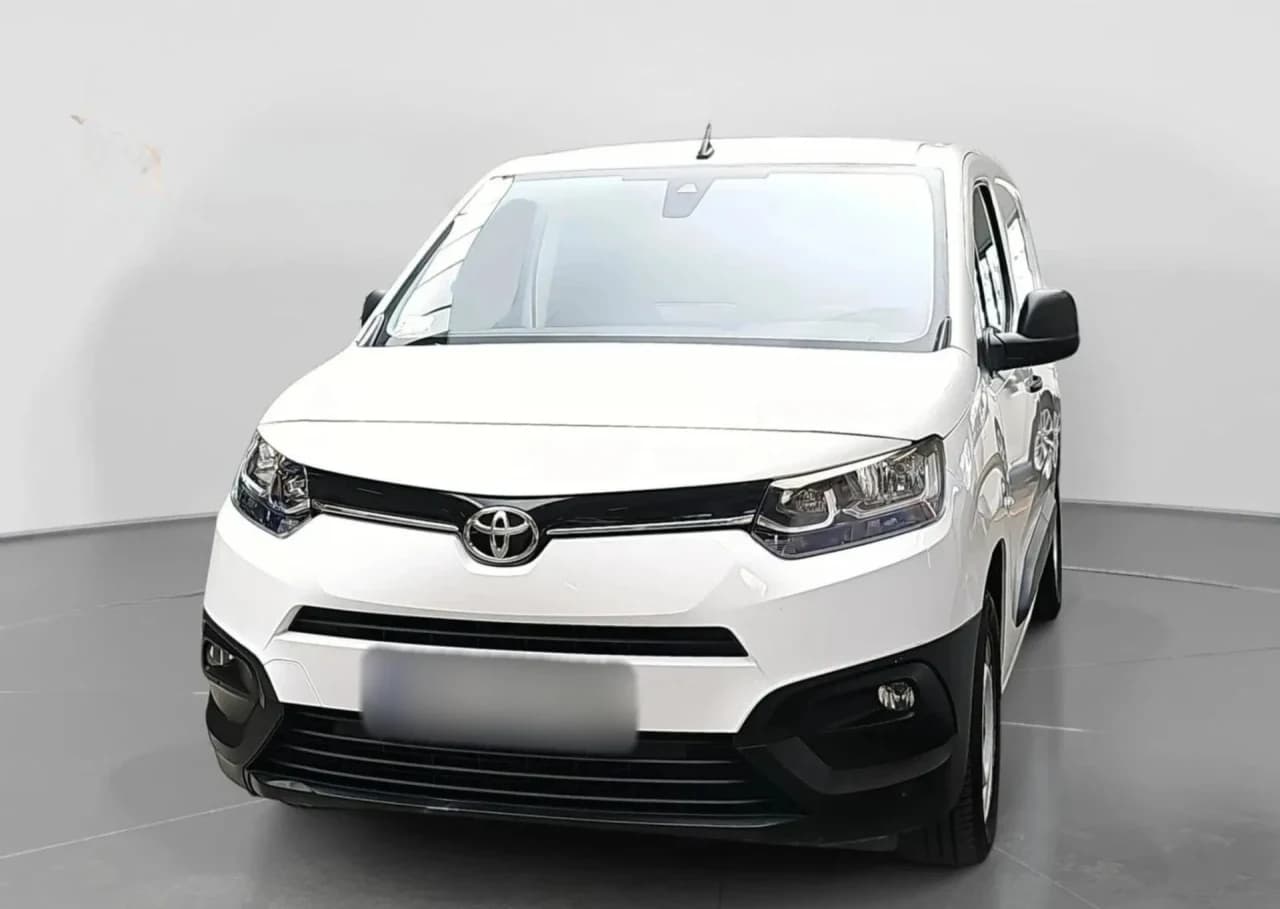 Toyota Proace City 1.5 D-4D Long 2,4t Active 2022 - вживаний автомобіль в лізингу