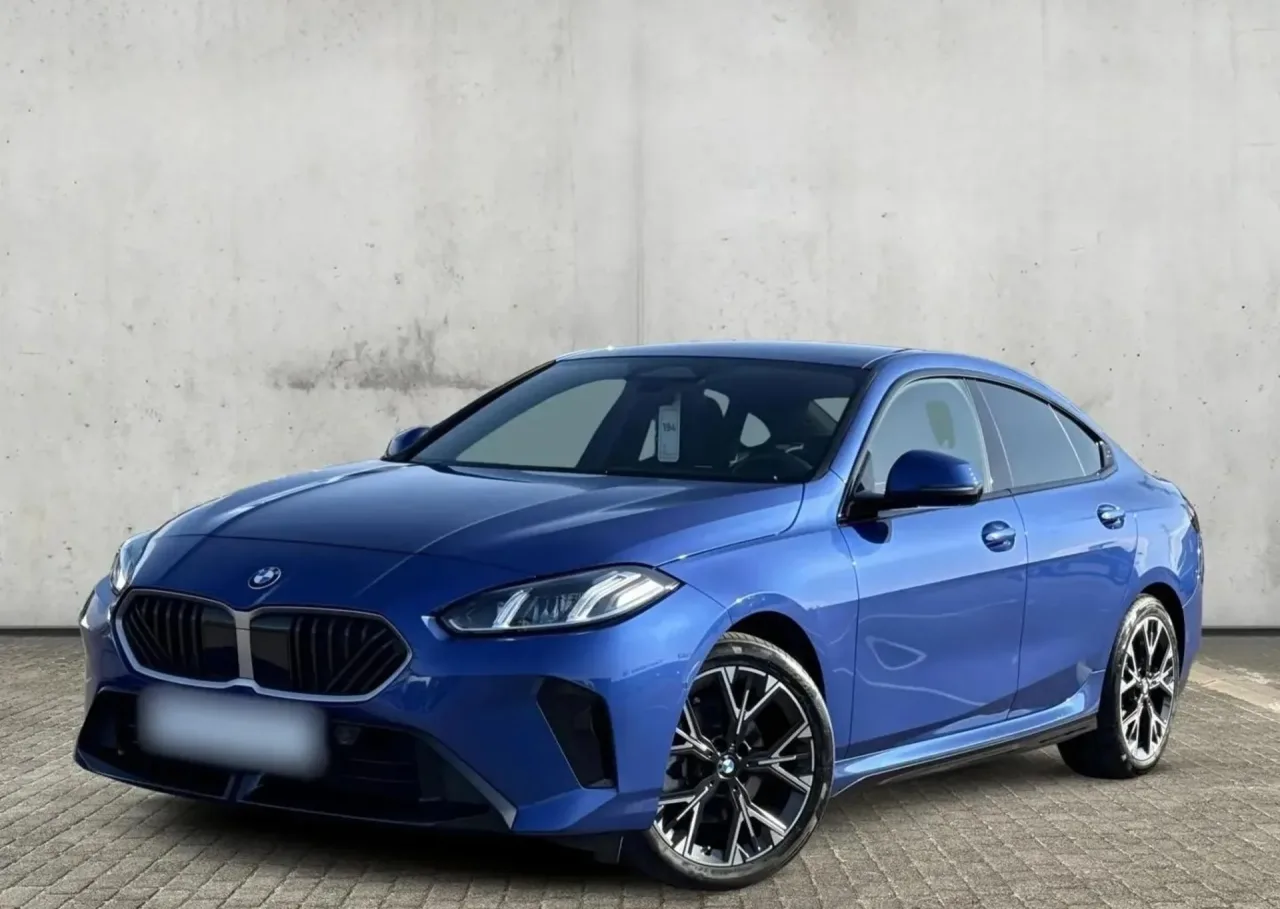 BMW Seria 2 220 mHEV 2025 - gebrauchtes Leasingfahrzeug