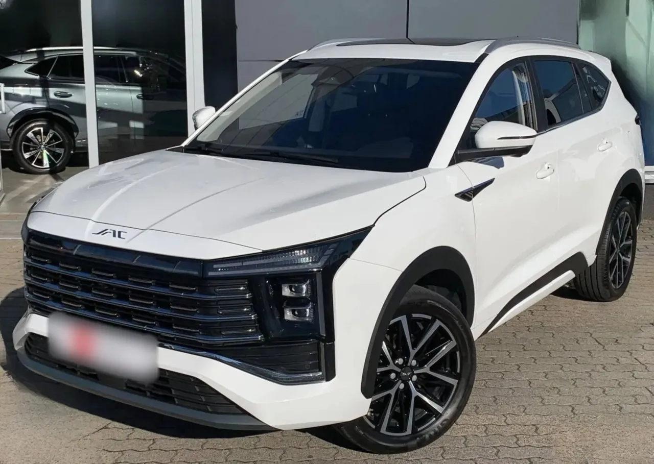 JAC JS8 PRO aut 6os. 2024 - gebrauchtes Leasingfahrzeug