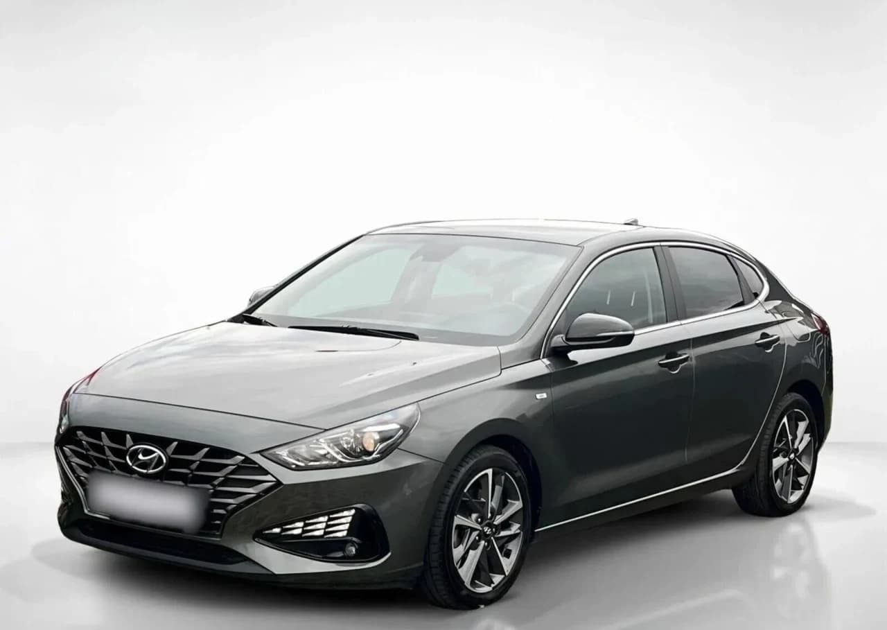Hyundai i30 Fastback 1.5 T-GDI 48V Smart DCT 2023 - gebrauchtes Leasingfahrzeug