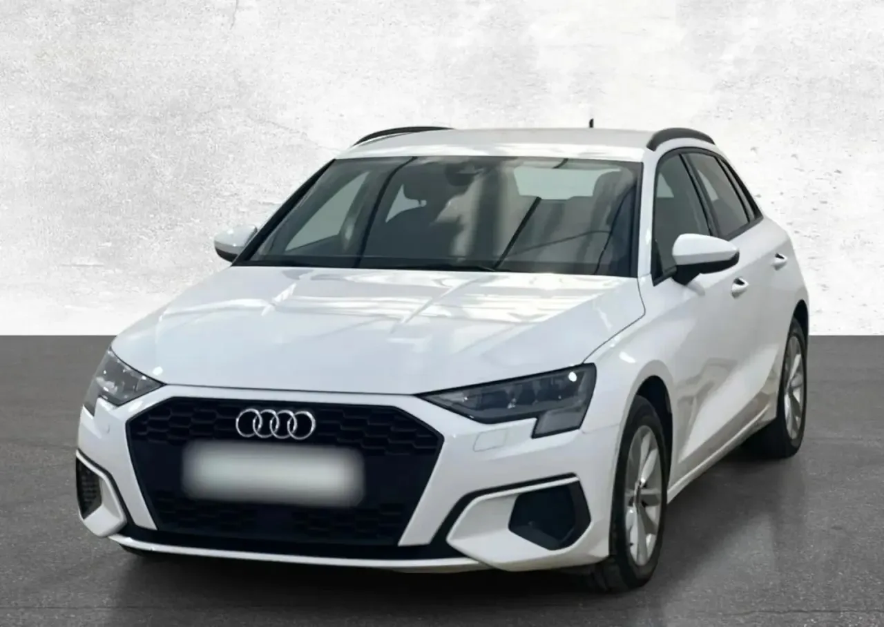 Audi A3 35 TFSI mHEV S tronic 2023 - używany samochód w leasingu