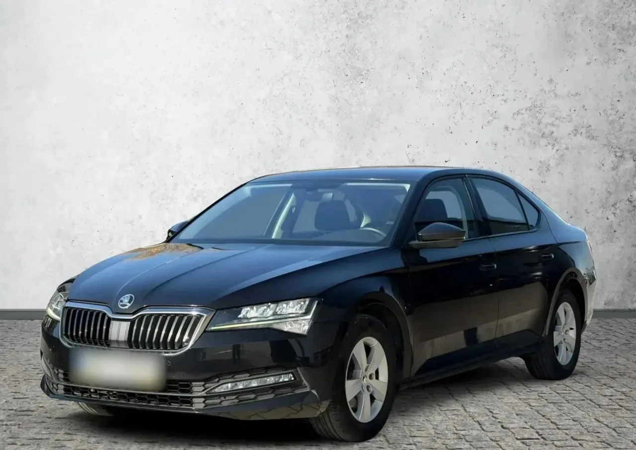 Skoda Superb 1.5 TSI Active DSG 2022 - używany samochód w leasingu