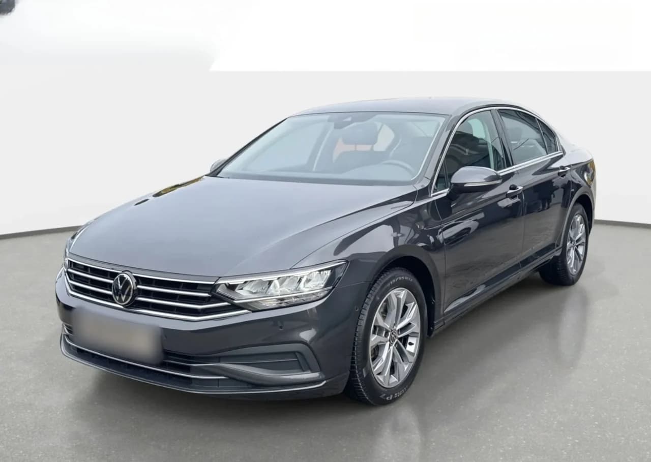 Volkswagen Passat 1.5 TSI EVO Business DSG 2022 - вживаний автомобіль в лізингу