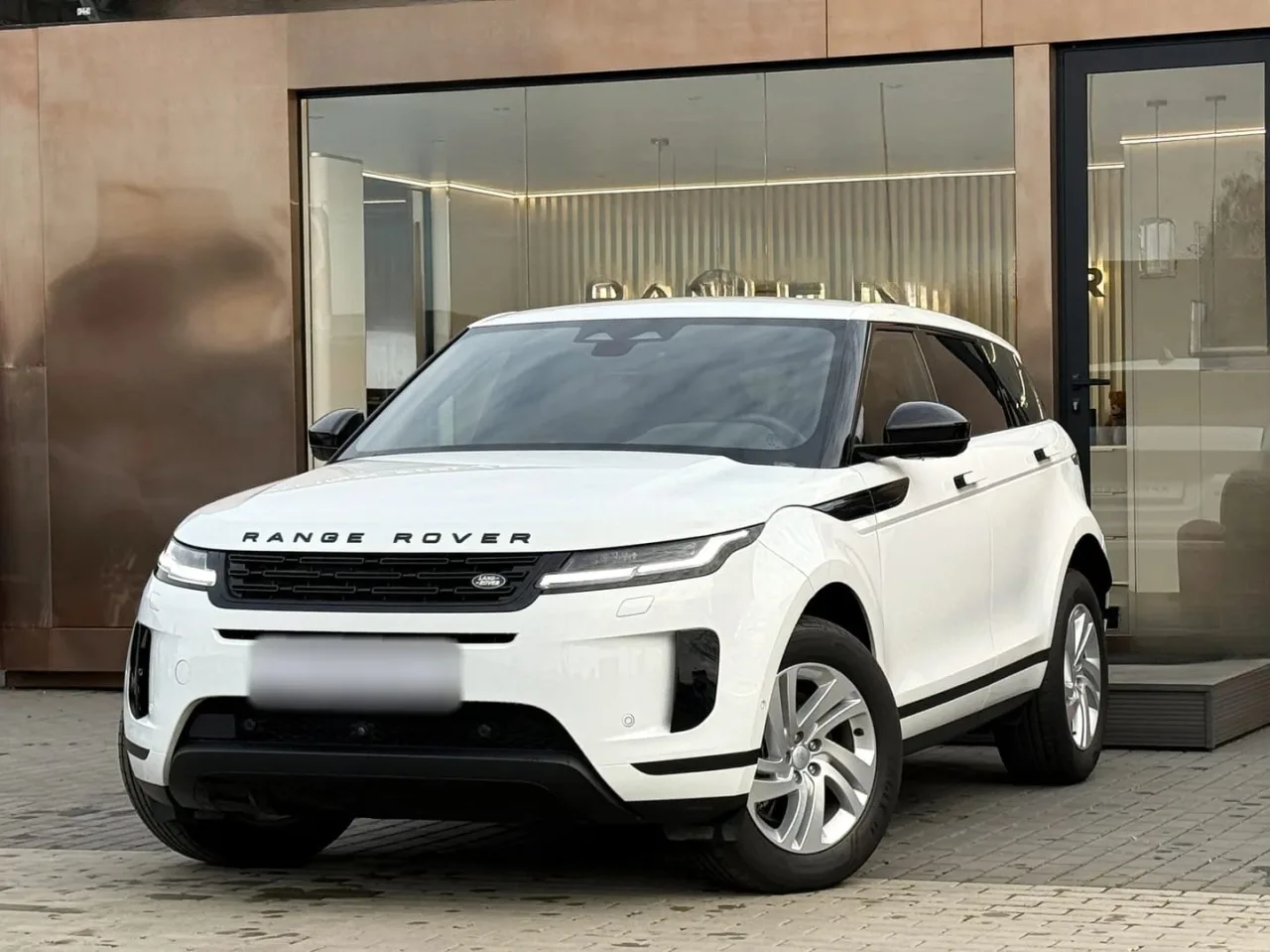 Land Rover Range Rover Evoque Evoque 2.0 D200 mHEV S 2024 - used car for lease