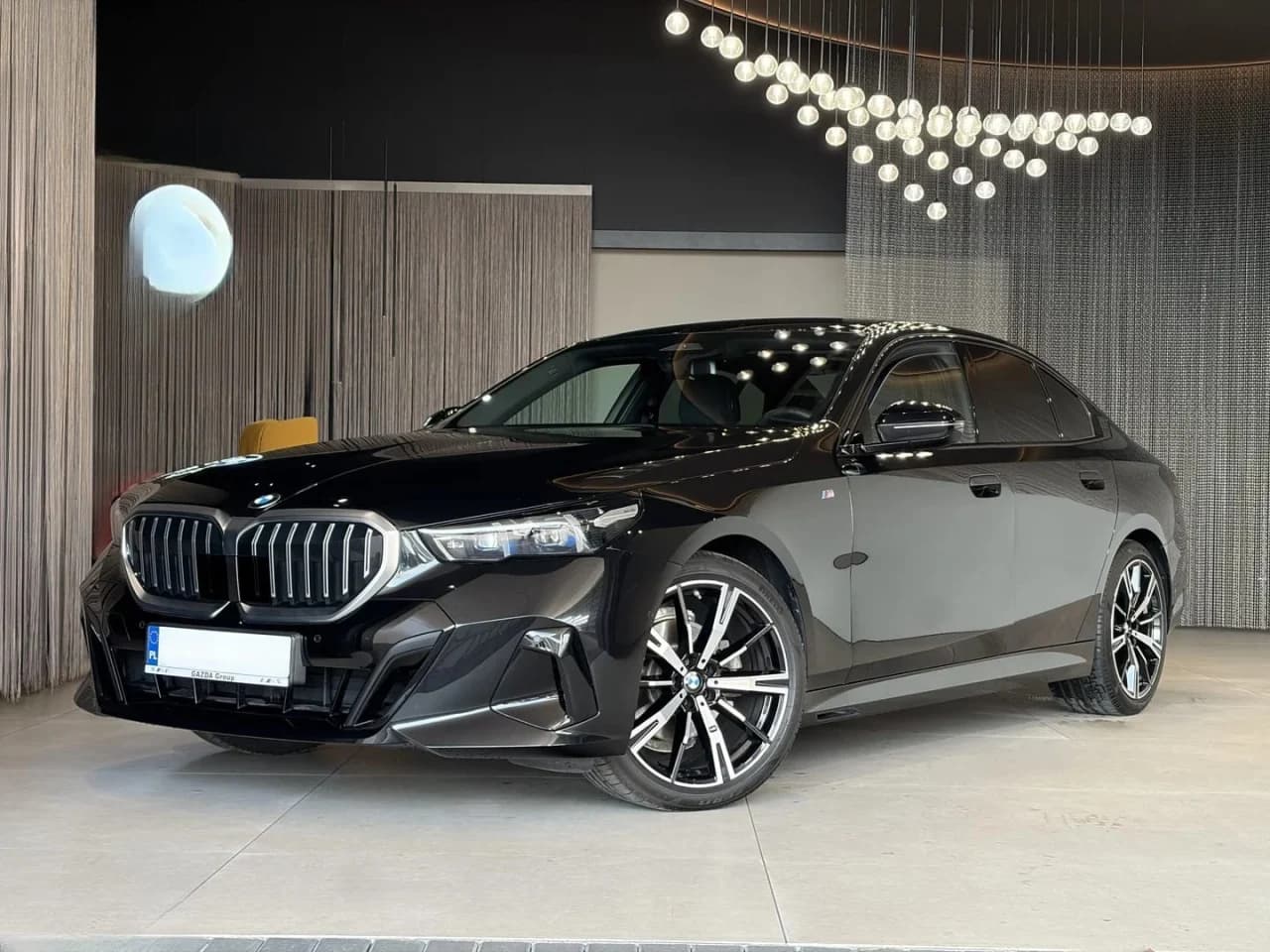 BMW Seria 5 520d mHEV M Sport aut 2024 - używany samochód w leasingu