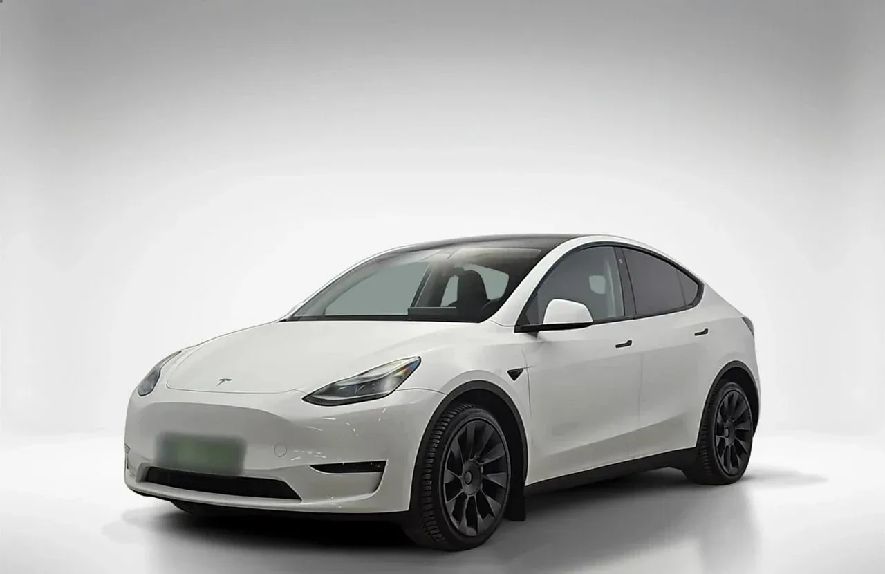 Tesla Model Y Y Long Range AWD 2023 - вживаний автомобіль в лізингу