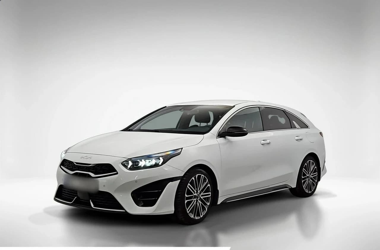 Kia Ceed 1.5 T-GDI GT-Line DCT 2022 - вживаний автомобіль в лізингу