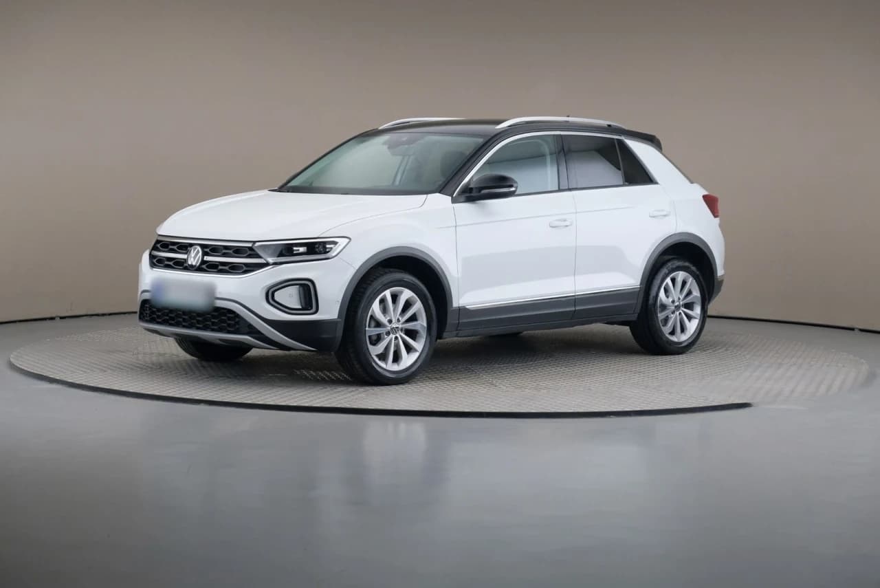 Volkswagen T-Roc 1.5 TSI Style DSG 2023 - używany samochód w leasingu