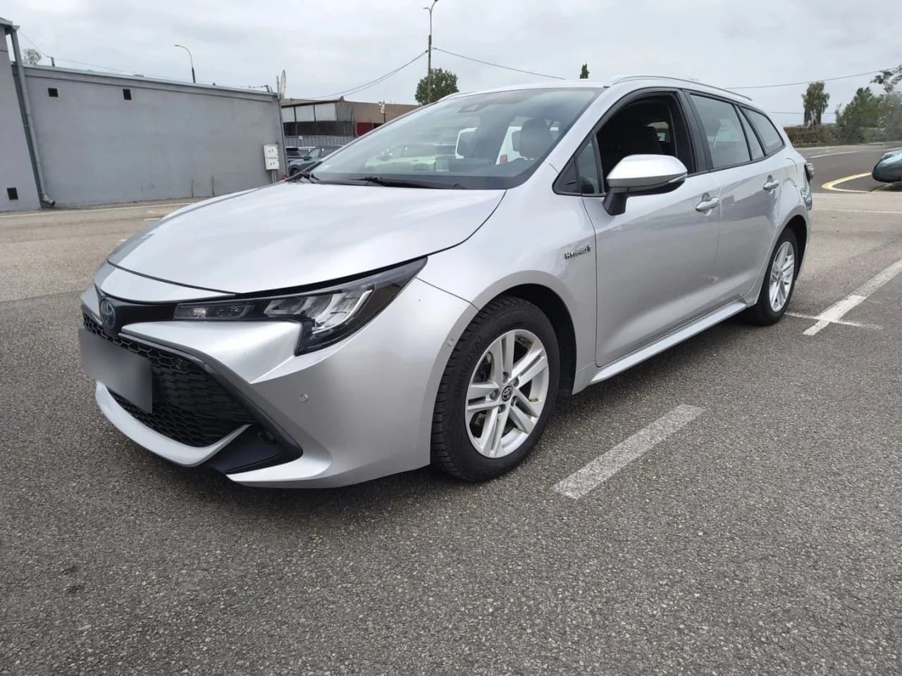 Toyota Corolla 1.8 Hybrid GPF Comfort 2021 - używany samochód w leasingu