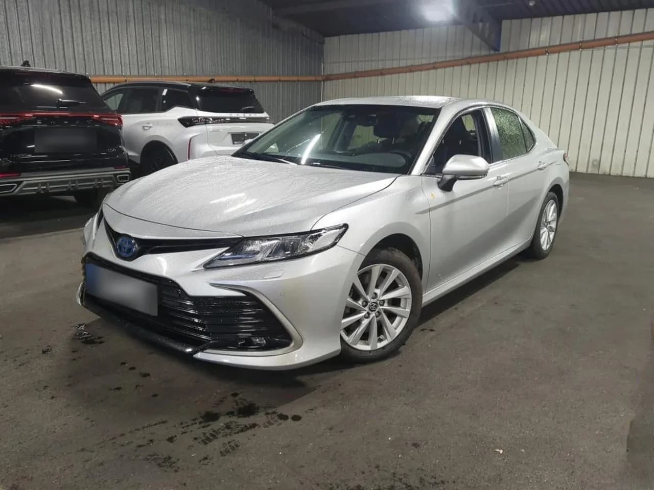 Toyota Camry 2.5 Hybrid Comfort CVT 2023 - gebrauchtes Leasingfahrzeug