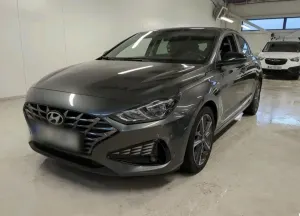 Hyundai i30 Fastback 1.5 T-GDI 48V Smart DCT