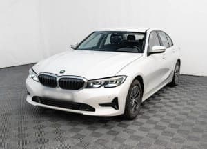 BMW Seria 3 318i Advantage aut