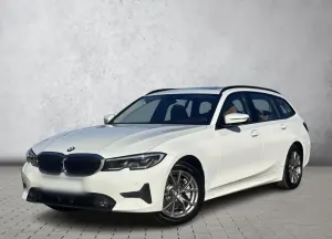 BMW Seria 3 330i xDrive aut