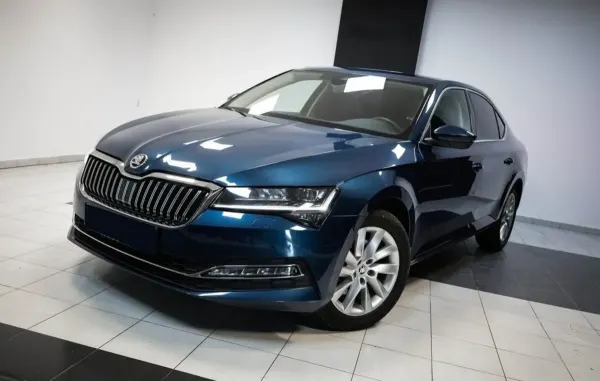 Skoda Superb 2.0 TDI SCR Style DSG