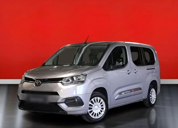 Toyota Proace City Verso Long 1.5 D-4D Business Aut.
