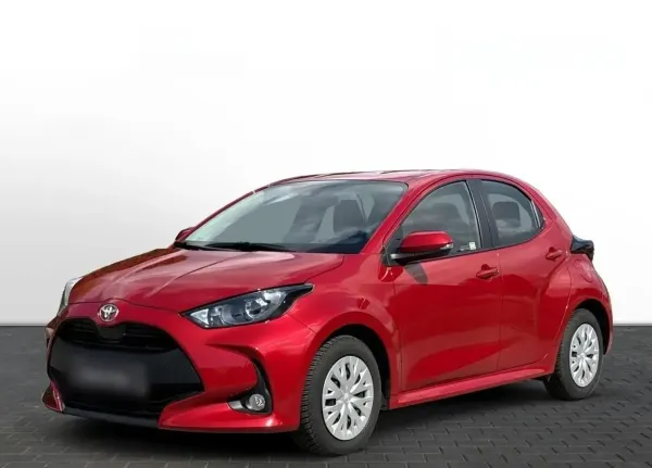 Toyota Yaris 1.5 Comfort 2023 - używany samochód w leasingu