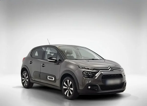Citroen C3 1.2 PureTech Shine 2023 - używany samochód w leasingu