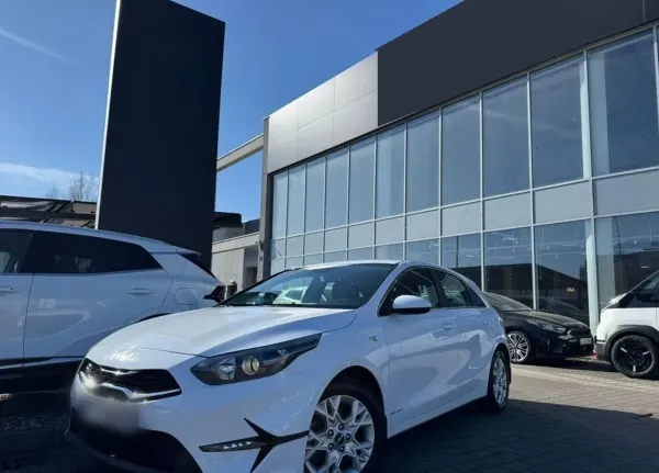 Kia Ceed 1.5 T-GDI M